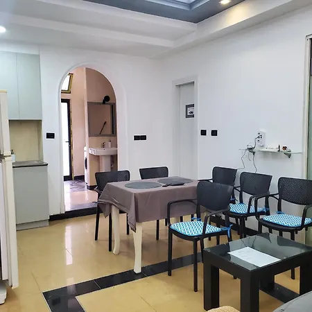 Hostal Wander Luxe *