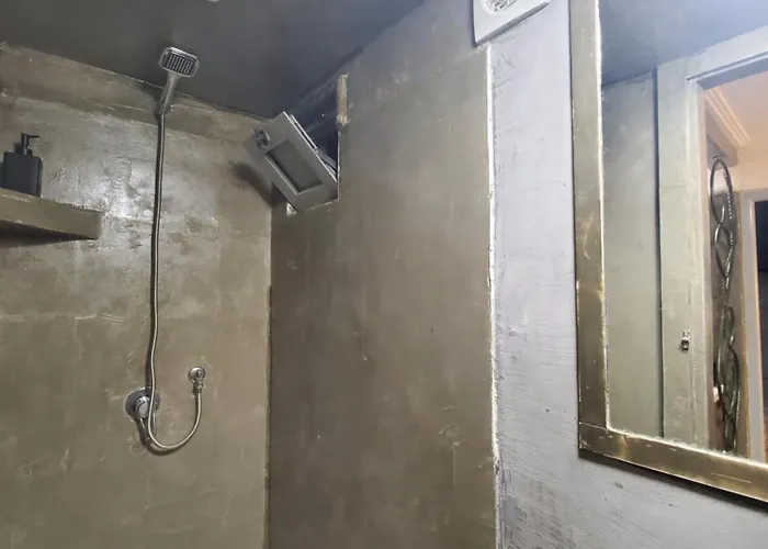 Wander Luxe Hostel Tirana