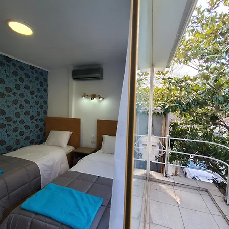 אכסניה Wander Luxe טיראנה