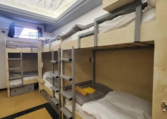 Wander Luxe 地拉那